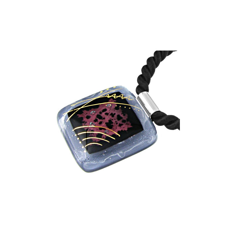 Wisior z kolekcji Sekrety Nocy Szare 35