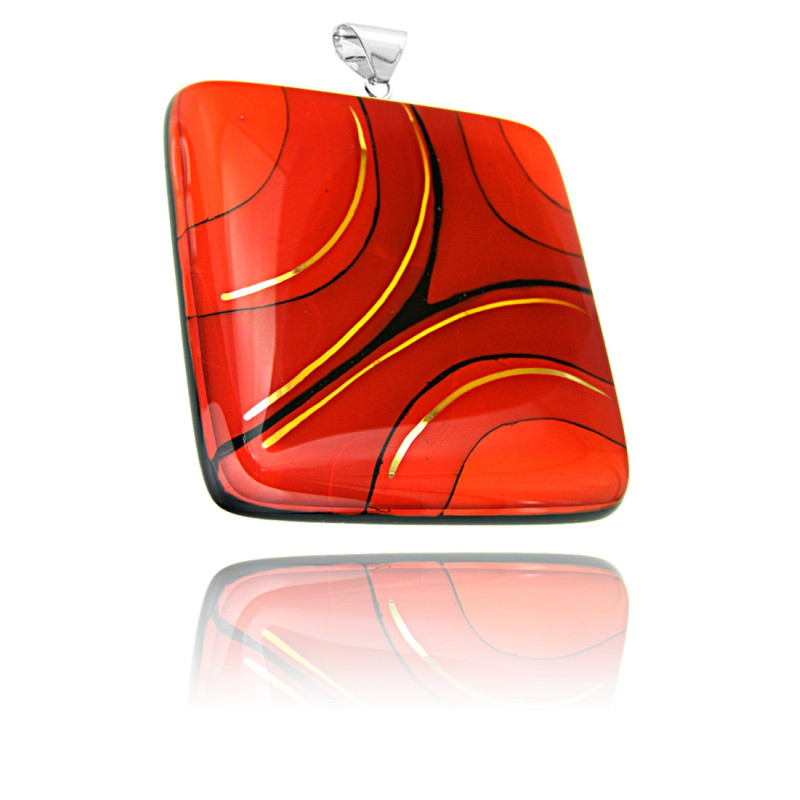 Zawieszka z Czerwonej kolekcji 55