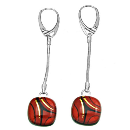 Kolczyki wiszące z łańcuszkiem z Czerwonej kolekcji