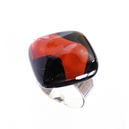 Pierścionek karo z kolekcji Maki Czerwone 20