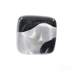 Pierścionek z kolekcji Maki Białe 25