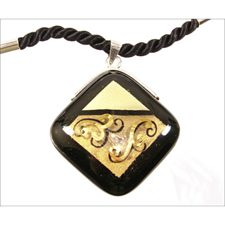 Wisior karo w oprawie z kolekcji Klimt 35