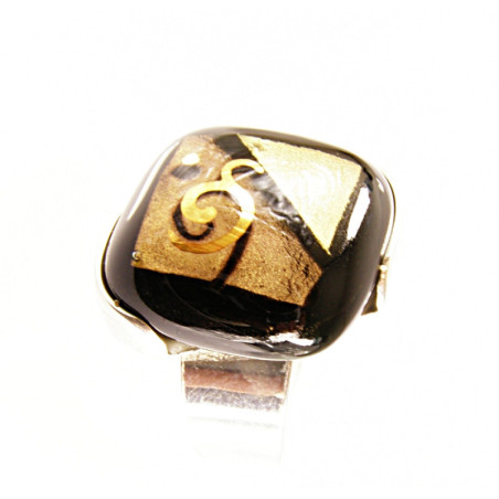 Pierścionek w oprawie z kolekcji Klimt 20