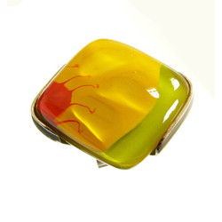 Pierścionek karo w oprawie z kolekcji Tulipany 30