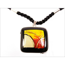 Wisior w oprawie z kolekcji Słońce Kairu 35