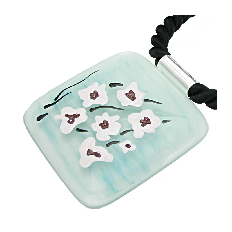 Wisior z kolekcji Magnolia Zielona 55