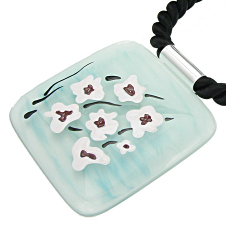 Wisior z kolekcji Magnolia Zielona 55