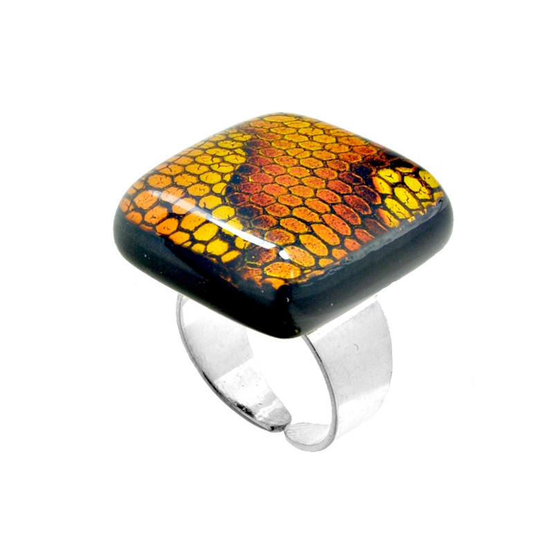 Pierścionek z kolekcji Kobra 25