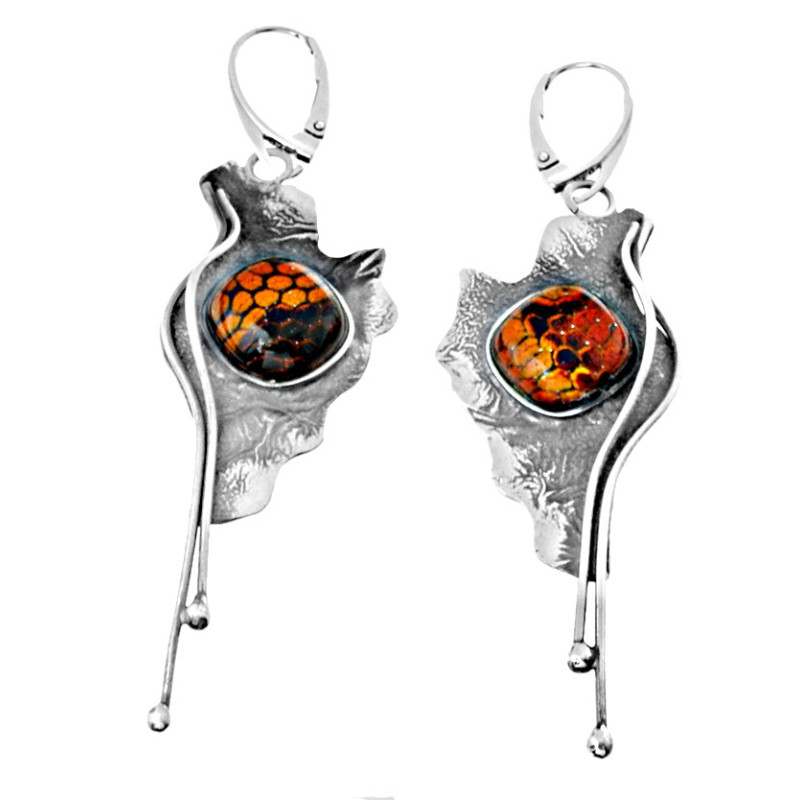 Kolczyki w oprawie srebrnej z kolekcji Kobra