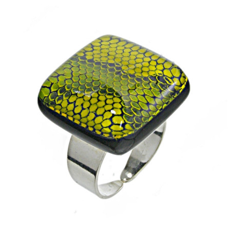 Pierścionek z kolekcji Kobra Zielona 25